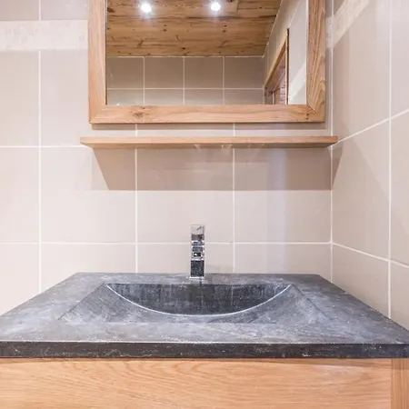 Centre Station Vue Sur Les Pistes De 6p *